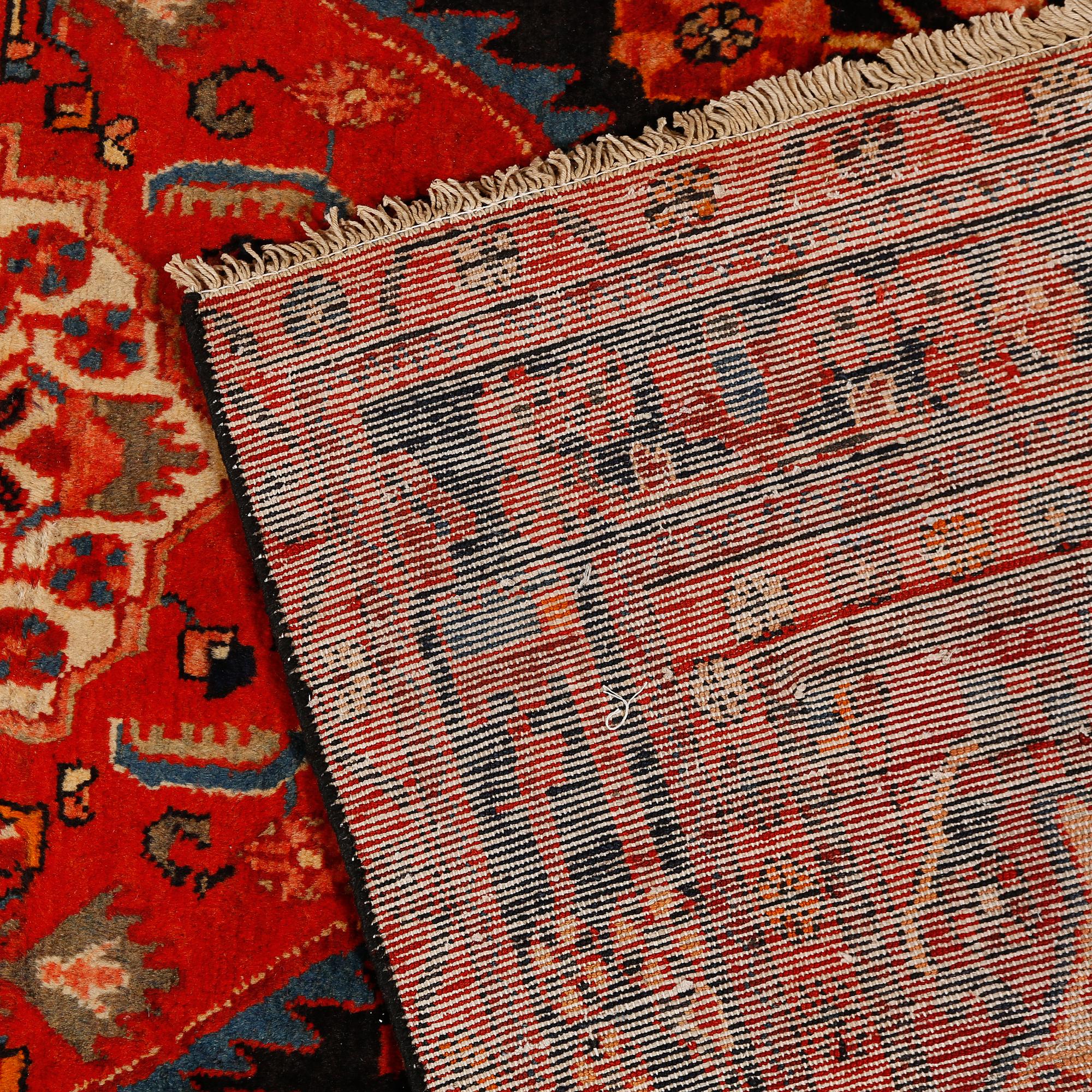 MATTA, Nahavand, sent 1900-tal, ca 285x155 cm.