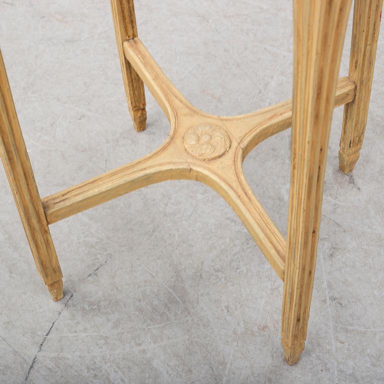 BORD, gustaviansk stil, omkring år 1900.