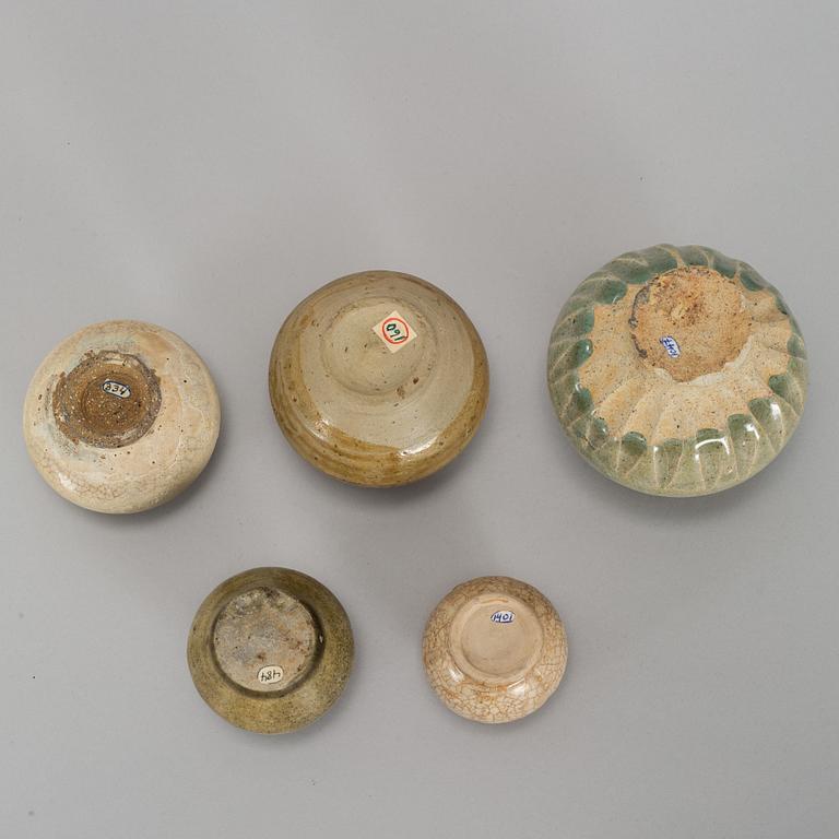 A group of five Southeast ceramic jars, 19th century.