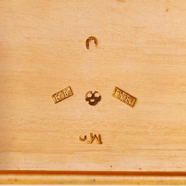 A Swedish 18th century 18K gold-box, mark of Friedrich Fyrwald, Stockholm 1794.
