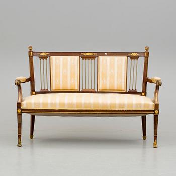 SALONGSGRUPP, 8 delar, empirstil, Ryssland, 1900-talets början.