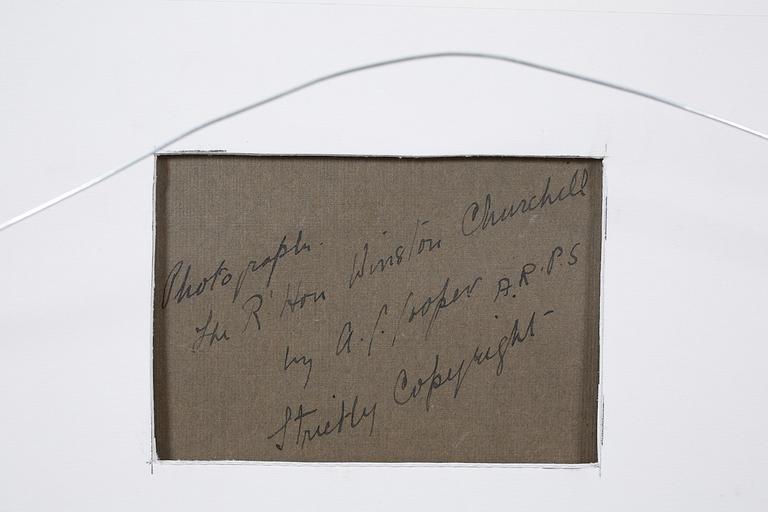 A C COOPER, fotografi, signerat A C Cooper A.R.P.S, daterat 1943.