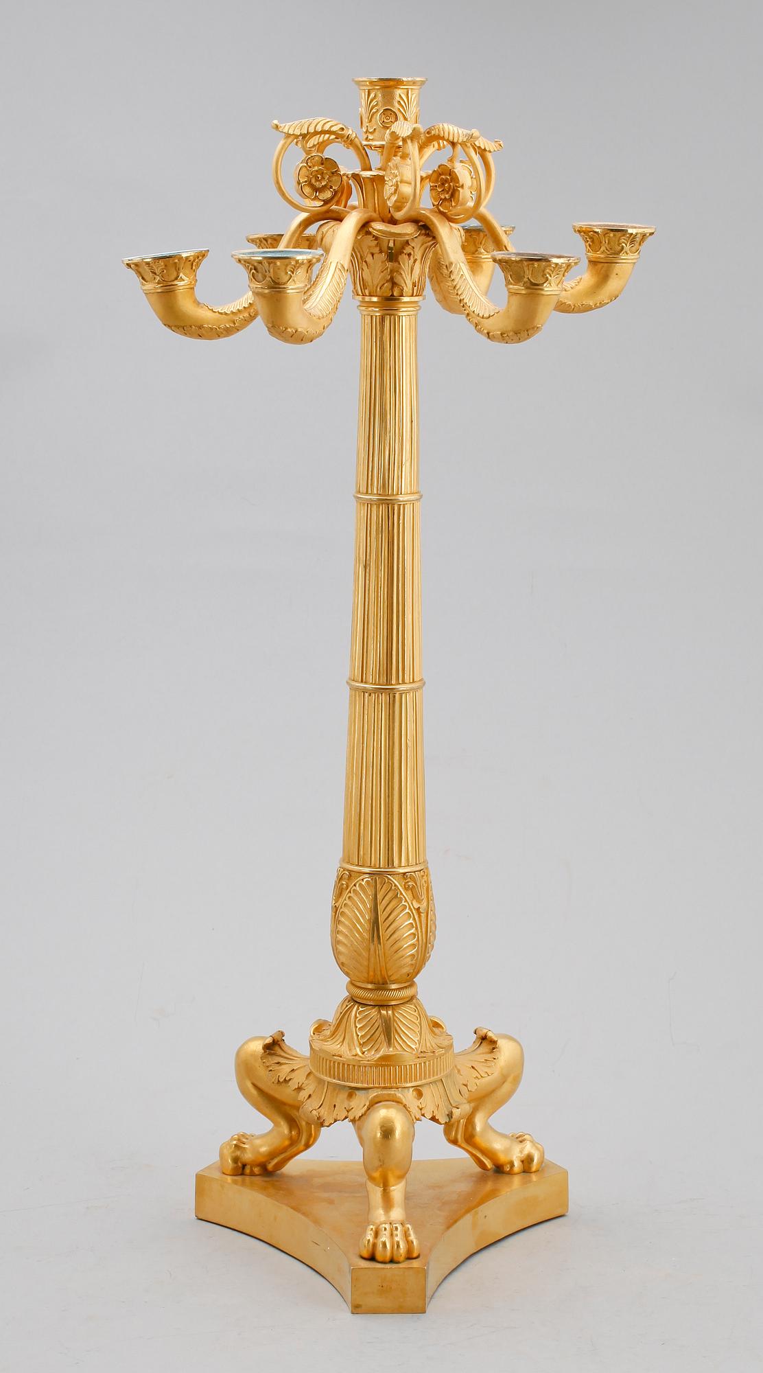 KANDELABER, förgylld brons, empire, 1800-tal. H 59.