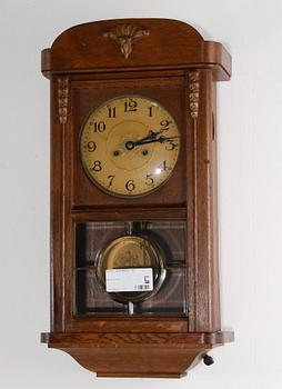 VÄGGPENDYL, 1900-talets början.