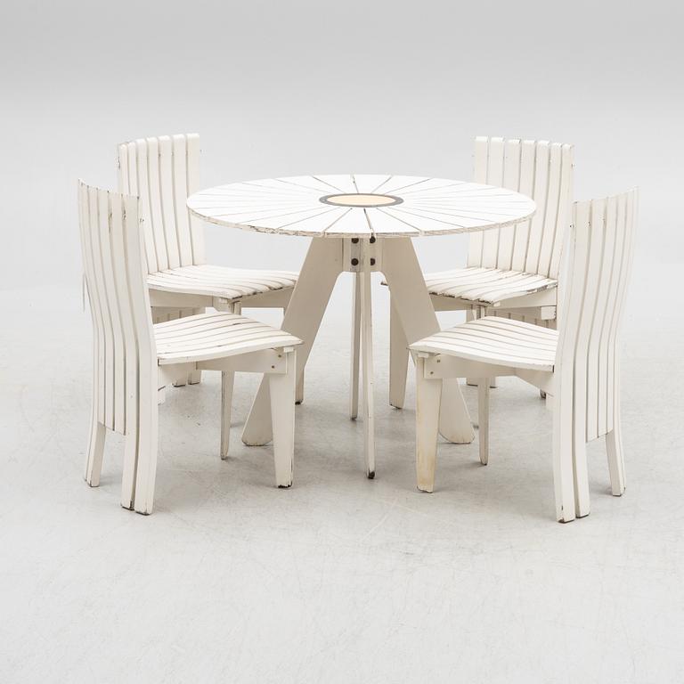 Alvar & Aino Aalto, an 'Aurino' garden furniture set with table and four chairs.