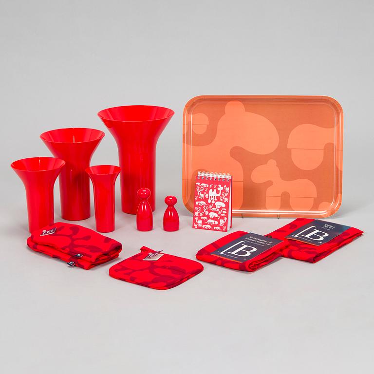 Eero Aarnio, erä kodintuotteita, 13 kpl, eri valmistajia.