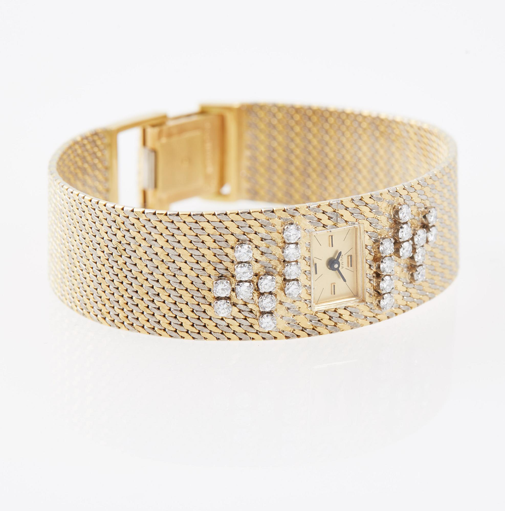 DAMARMBANDSUR, 18K guld med briljantslipade diamanter, ca 0.70 ct. Numa.