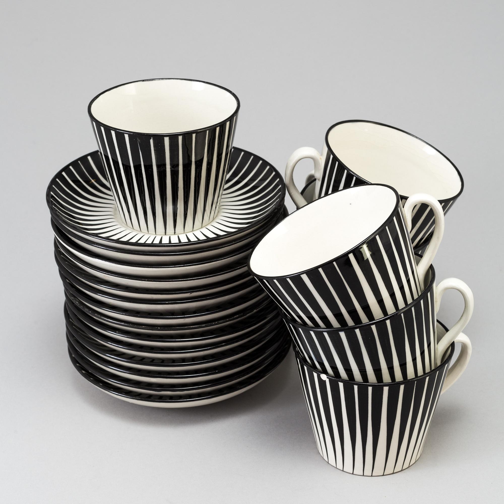 EUGEN TROST, teservis, 7 (14) delar, flintgods, "Zebra", Upsala-Ekeby Gefle, 1955-67.