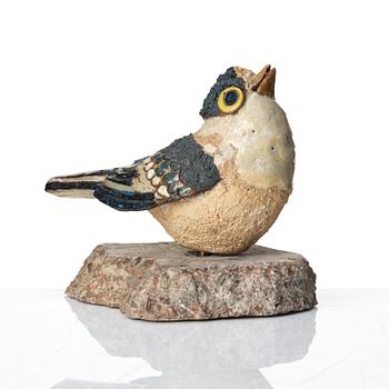 Tyra Lundgren, a stoneware sculpture of a bird, Sweden 1977.