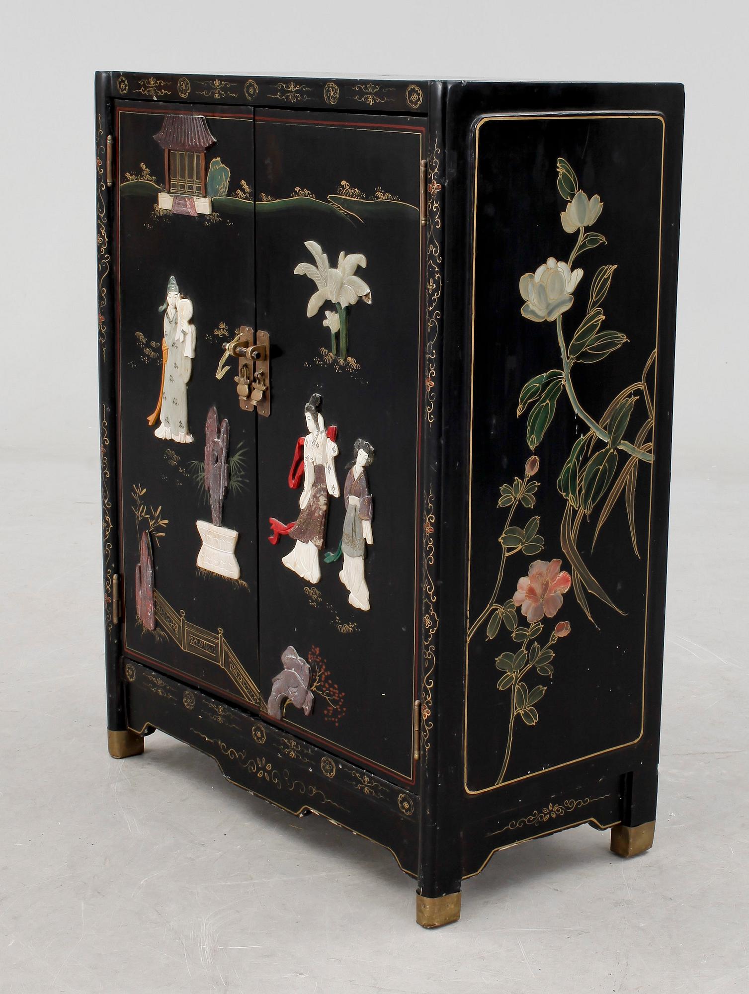 SKÅP, Asien, möjligen 1930-40-tal.