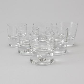 WHISKEYSTÄLL, 2 st svartek från Riksvasa, med GLAS, 6 st, glas, Kosta, 1900-tal.