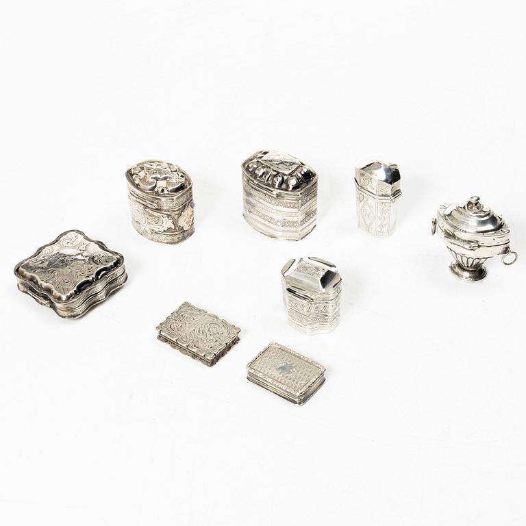 Dosor, 8 st, silver, Holland och England, mestadels 1800-tal.