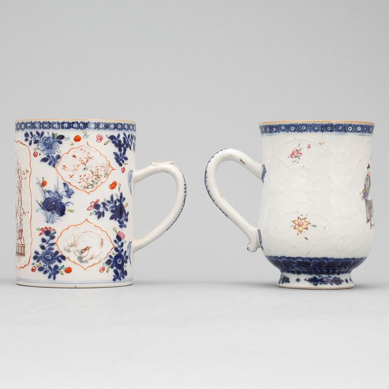 MUGGAR, 2 st porslin Qingdynastin, Qianlong (1736-95).