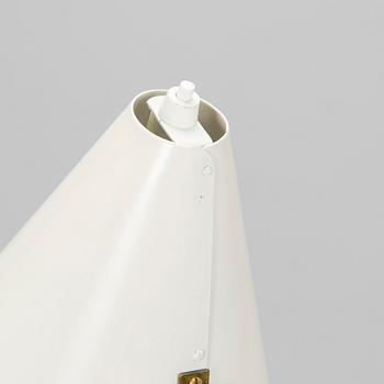 Paavo Tynell, a mid-20th century K10-10 floor lamp for Taito.