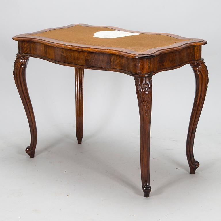 A Russian writing desk, turn of the 20th century.