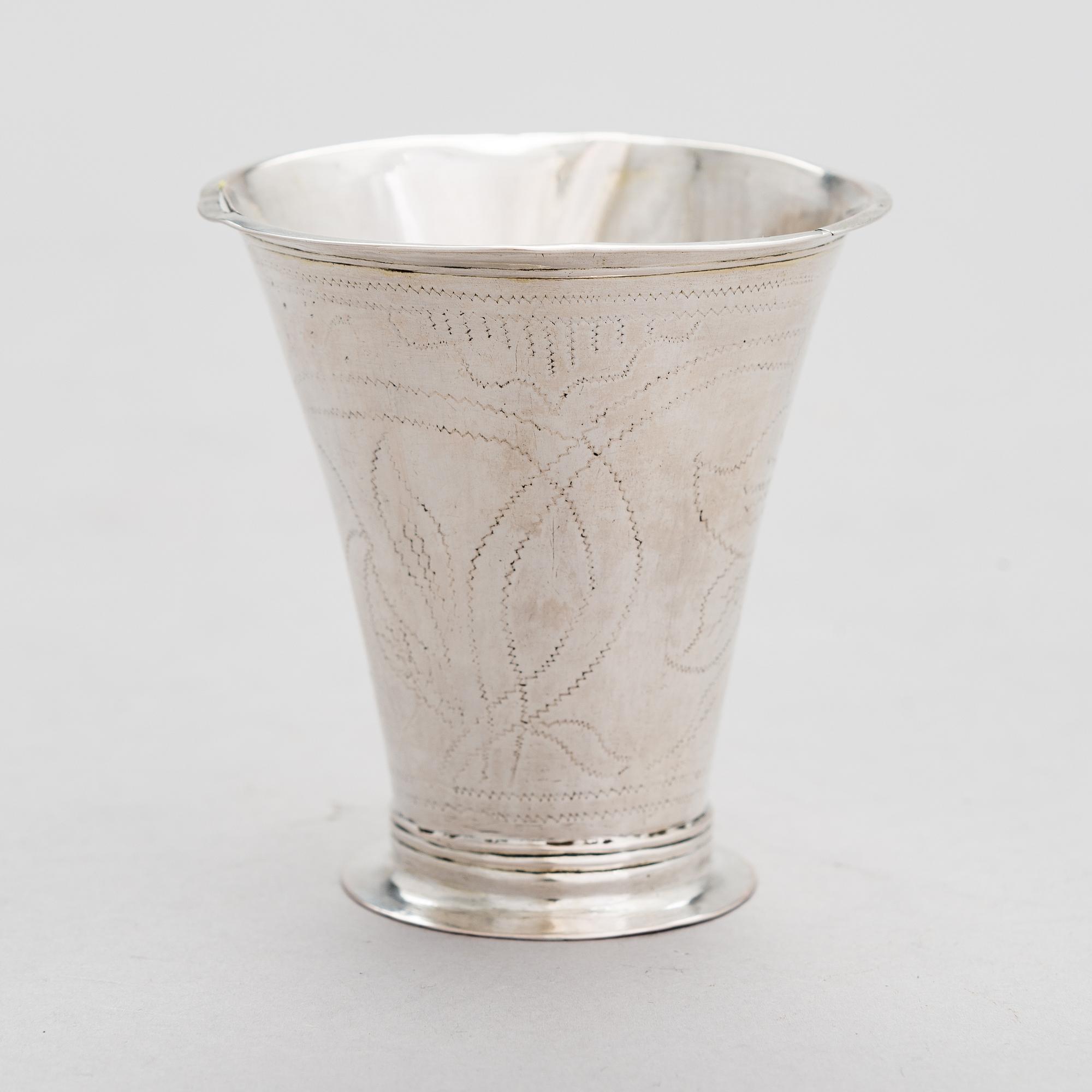 A Finnish 18th-century silver beaker, maker's mark of Jonas Langberg, Pori 1765.
