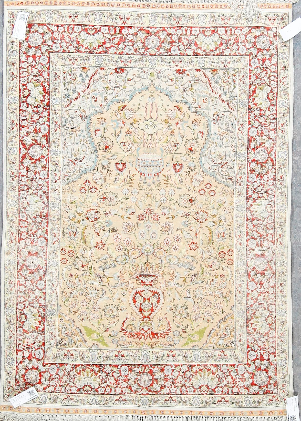 MATTA, silke orientalisk, figural, 140x100 cm.