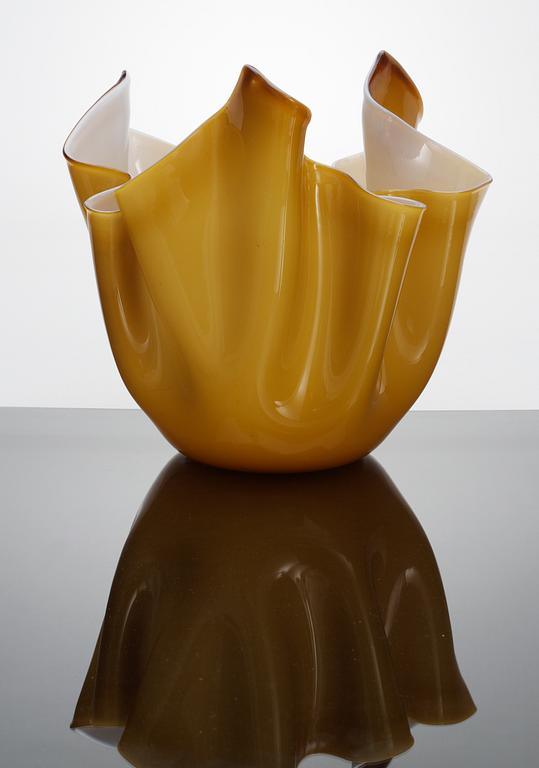 A P. Venini and F. Bianconi "Fazzoletto" bowl, Venini, Murano, Italy, 1950's.