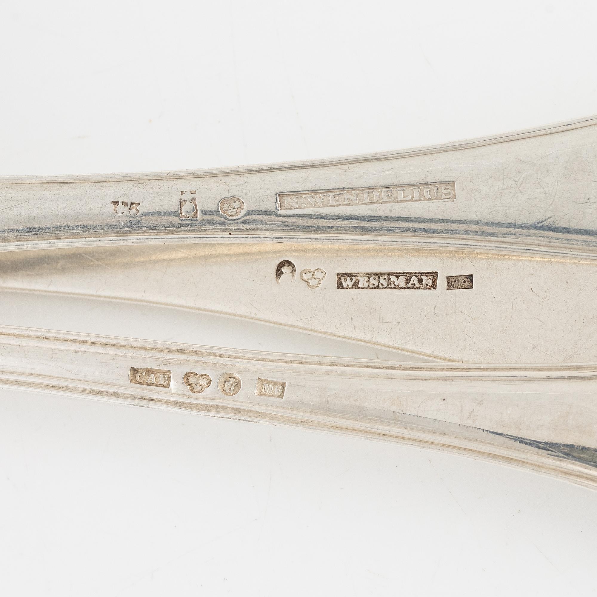 Skedar, 8 st, silver, bl.a Nils Wendelius, Uppsala, 1826.