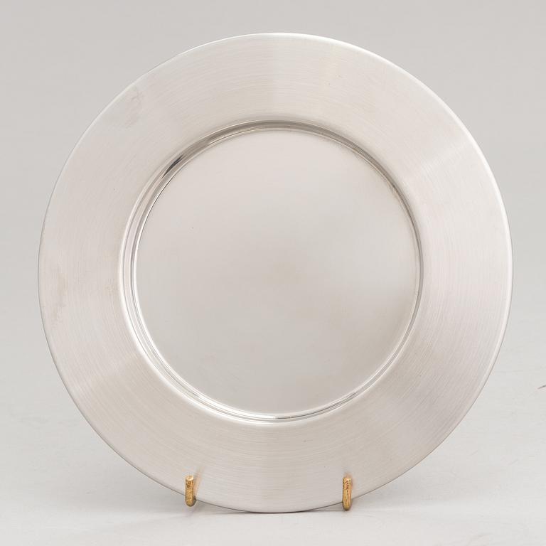 TIMO SARPANEVA, 7-piece stainless steel serving dishes for Opa Ltd.