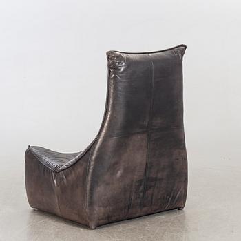 AN EASY CHAIR "THE ROCK" GERARD VAN DER BERG, MONTIS.