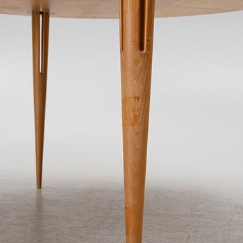 Bruno Mathsson, a dining table, presumably Bruno Mathsson International, Värnamo, Sweden, end of the 20th century.