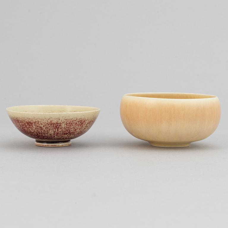 Sven Wejsfelt, vaser, 4 st och skålar, 2 st, Gustavsbergs studio.