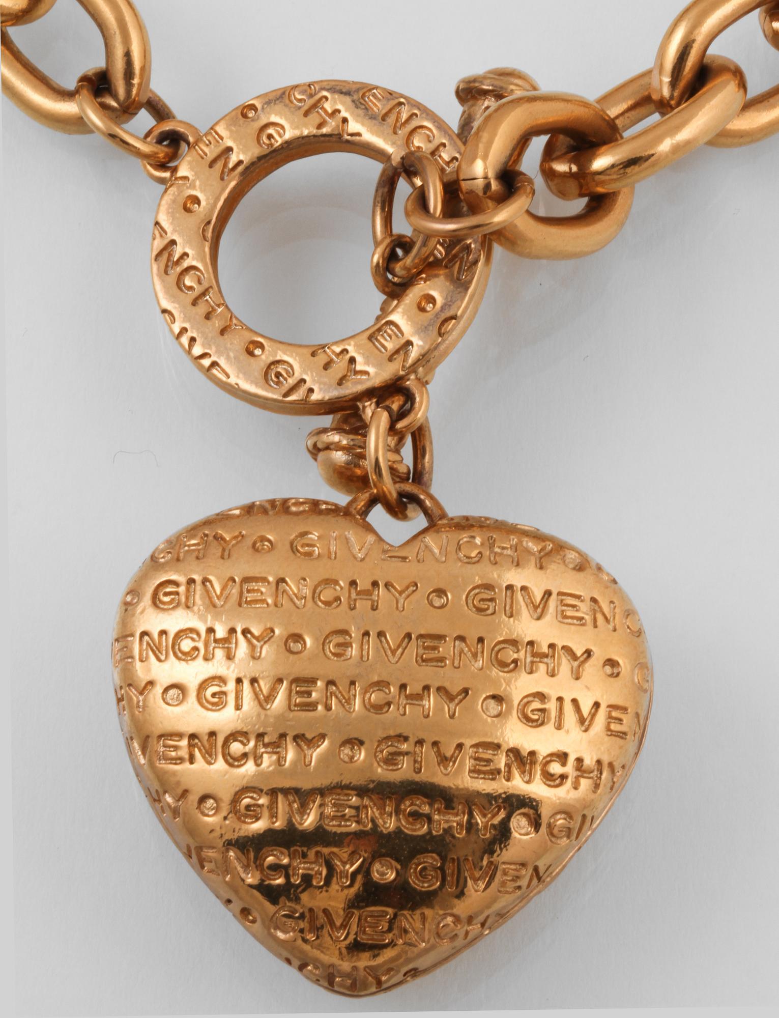 COLLIER, Givenchy.
