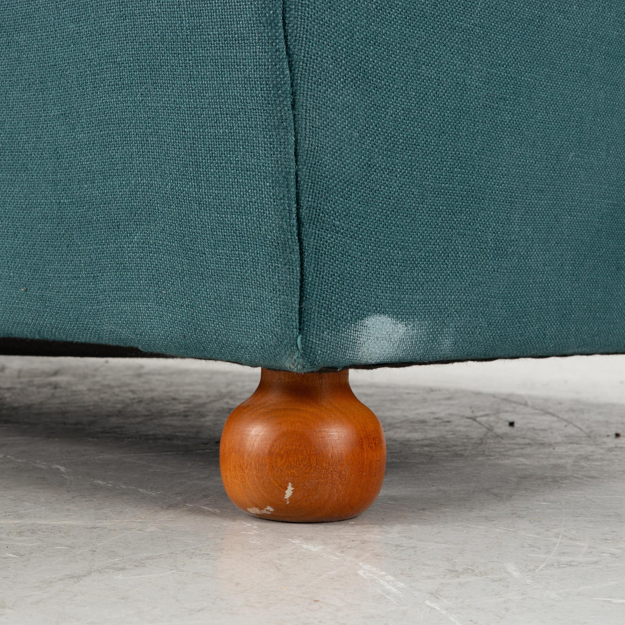 Josef Frank, a model 3031 sofa, Firma Svenskt Tenn, 2020.