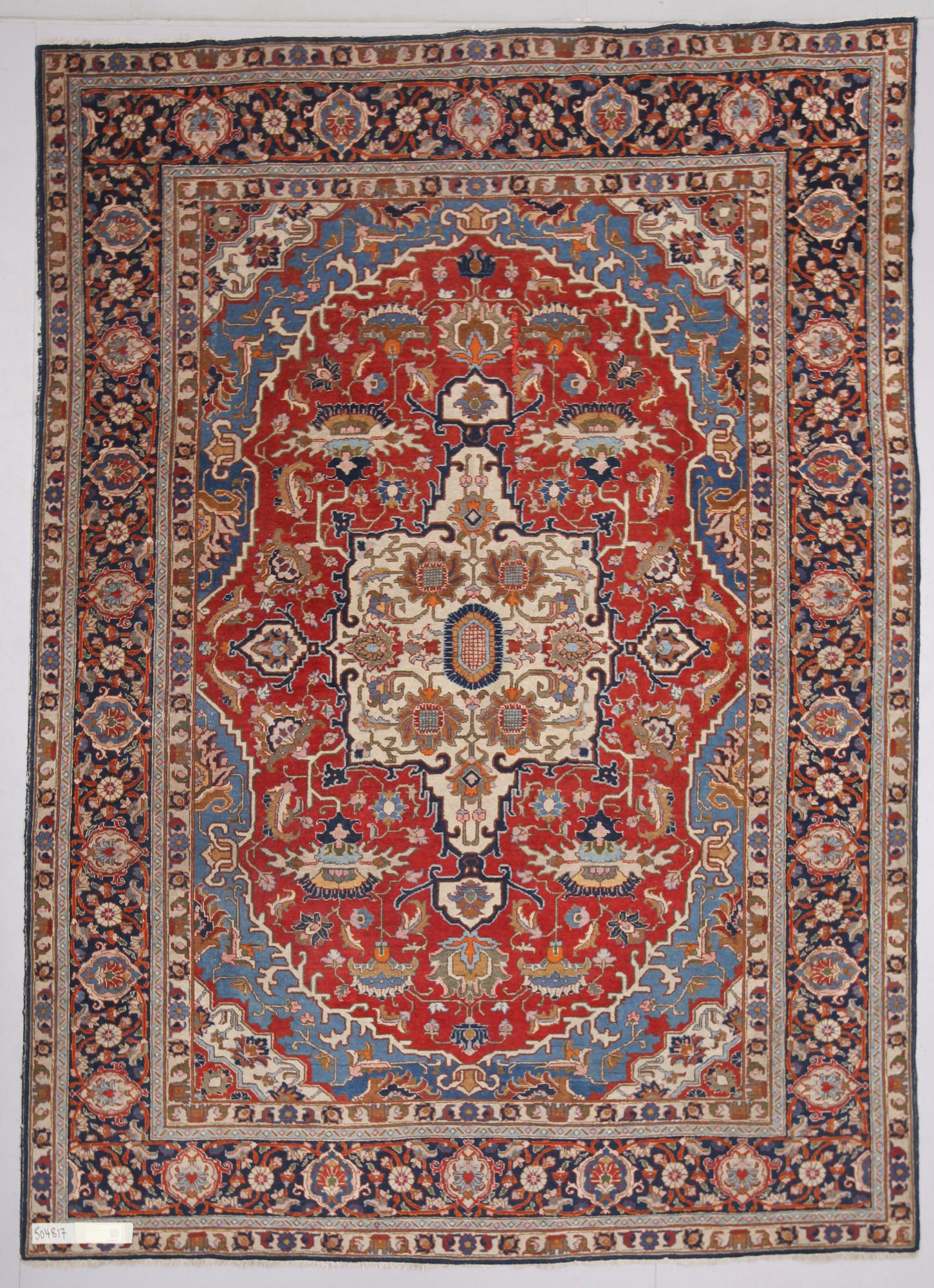 MATTA, orientalisk, semiantik. Ca 225 x 305 cm.