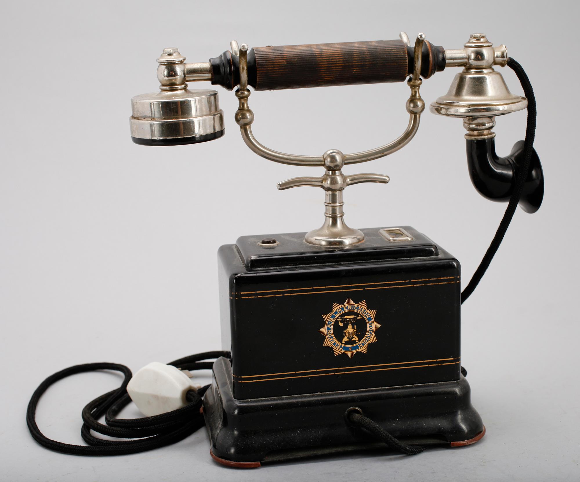 BORDSTELEFON, LM Ericsson, tidigt 1900-tal.