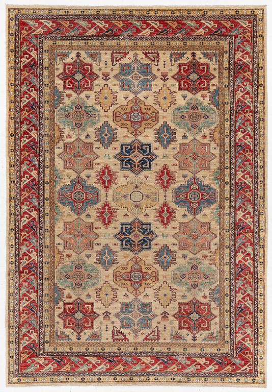 Rug, Pakistan. approx. 300 x 210 cm.