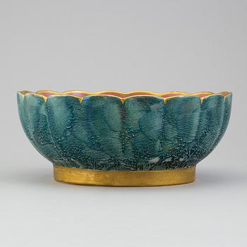 JOSEF EKBERG, a creamware bowl from Gustavsberg, signed and dated 1931.