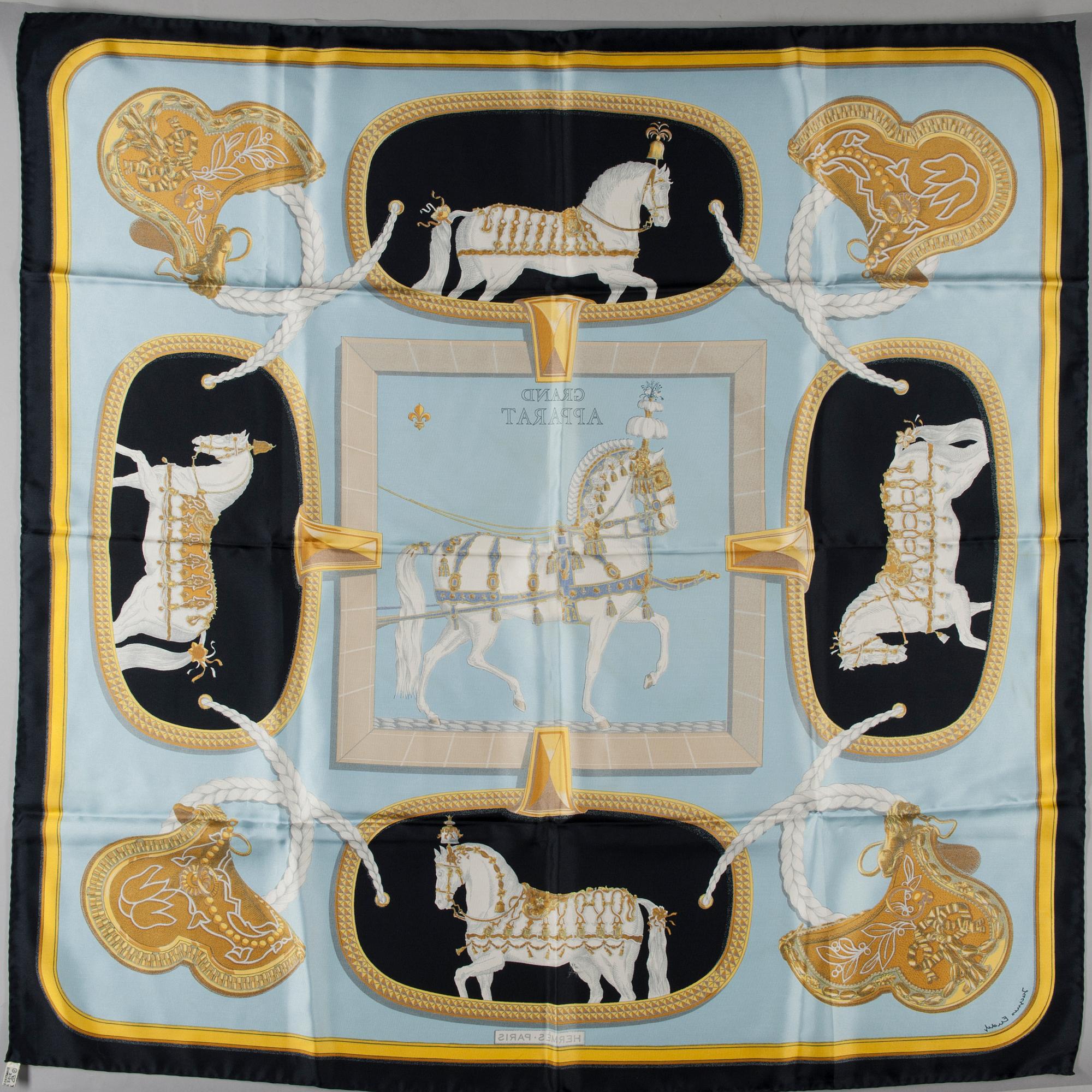 SCARF, "Grand Apparat", Hermès.