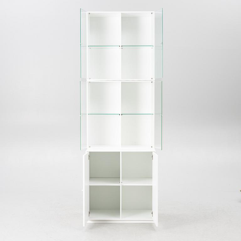 Peter J Lassen, skåp, 3 moduler, Montana, Danmark.