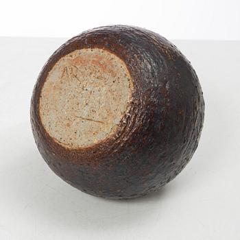Annikki Hovisaari, a chamotte stoneware vase, Arabia, Finland 1960s.