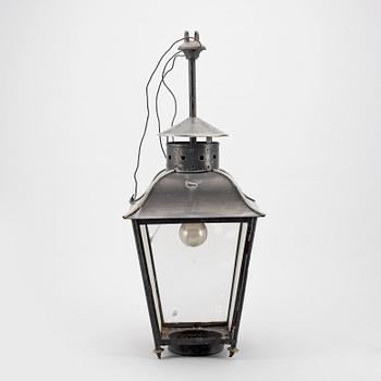 LYKTA, metall samt glas, 1900-tal.