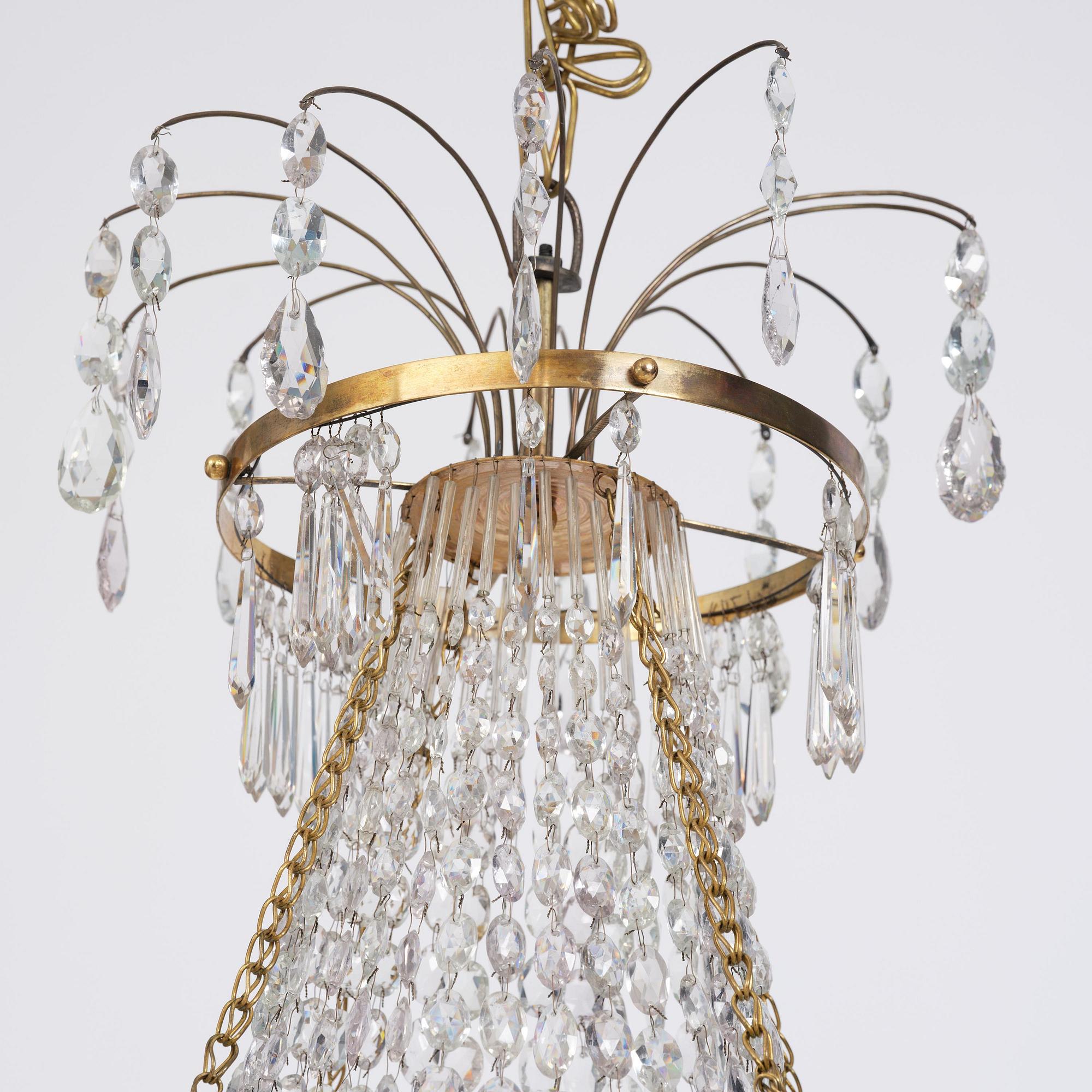 A late Gustavian five-light chandelier, late 18th century.