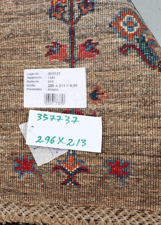 A Ziegler Ariana carpet, c. 296 x 213 cm.