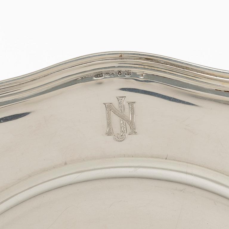 Fat/tallrik, silver, stämplat CG Hallberg, Stockholm 1927.