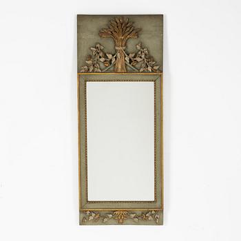 Spegel, gustaviansk provinsarbete, 1700-talets slut.