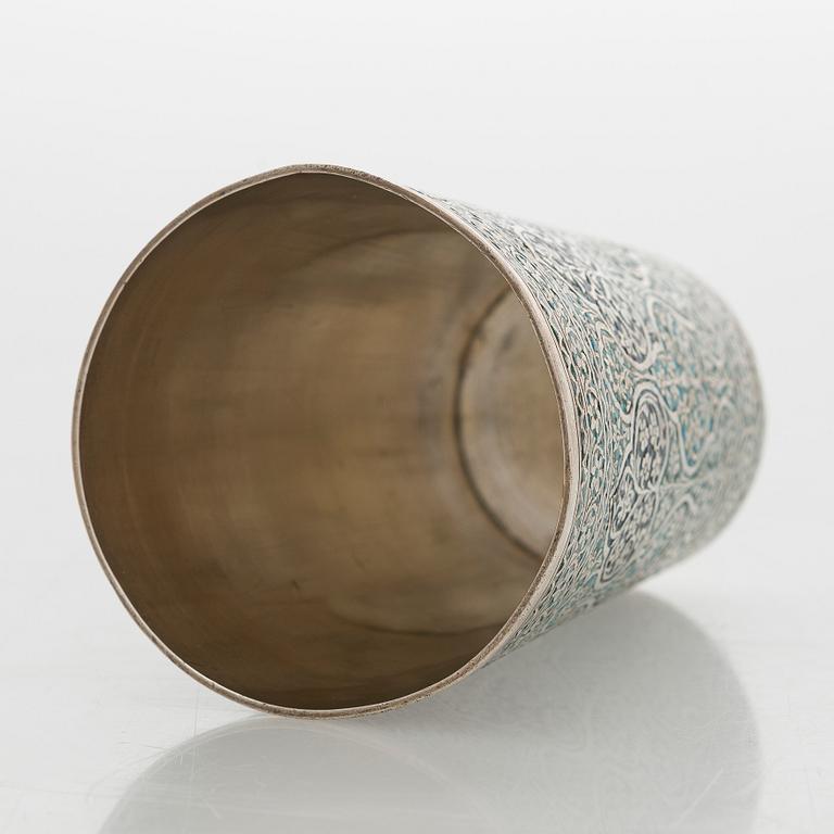 Bägare, silver och emalj, Indien sannolikt kring 1900.