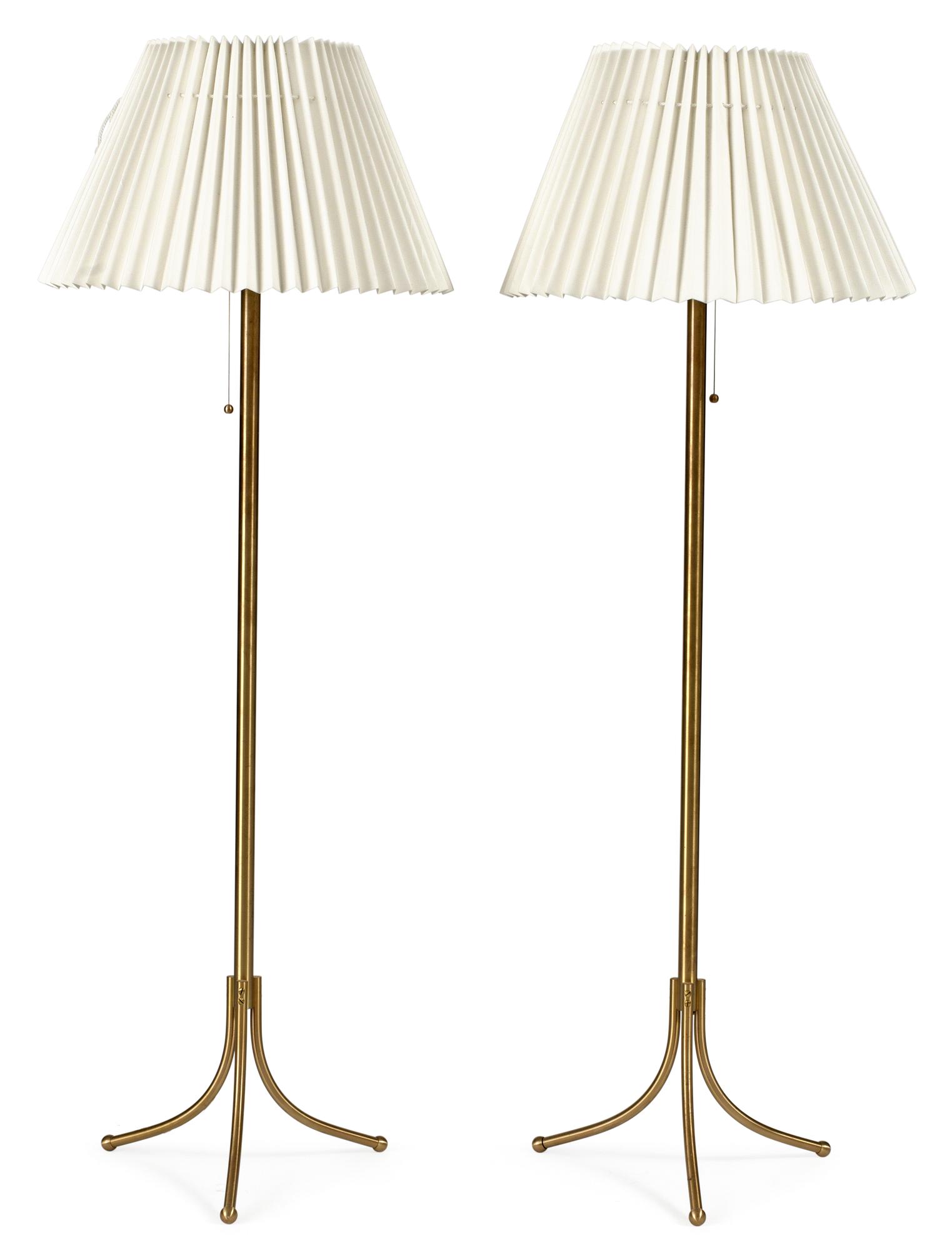 JOSEF FRANK, golvarmaturer, 1 par, Firma Svenskt Tenn.
