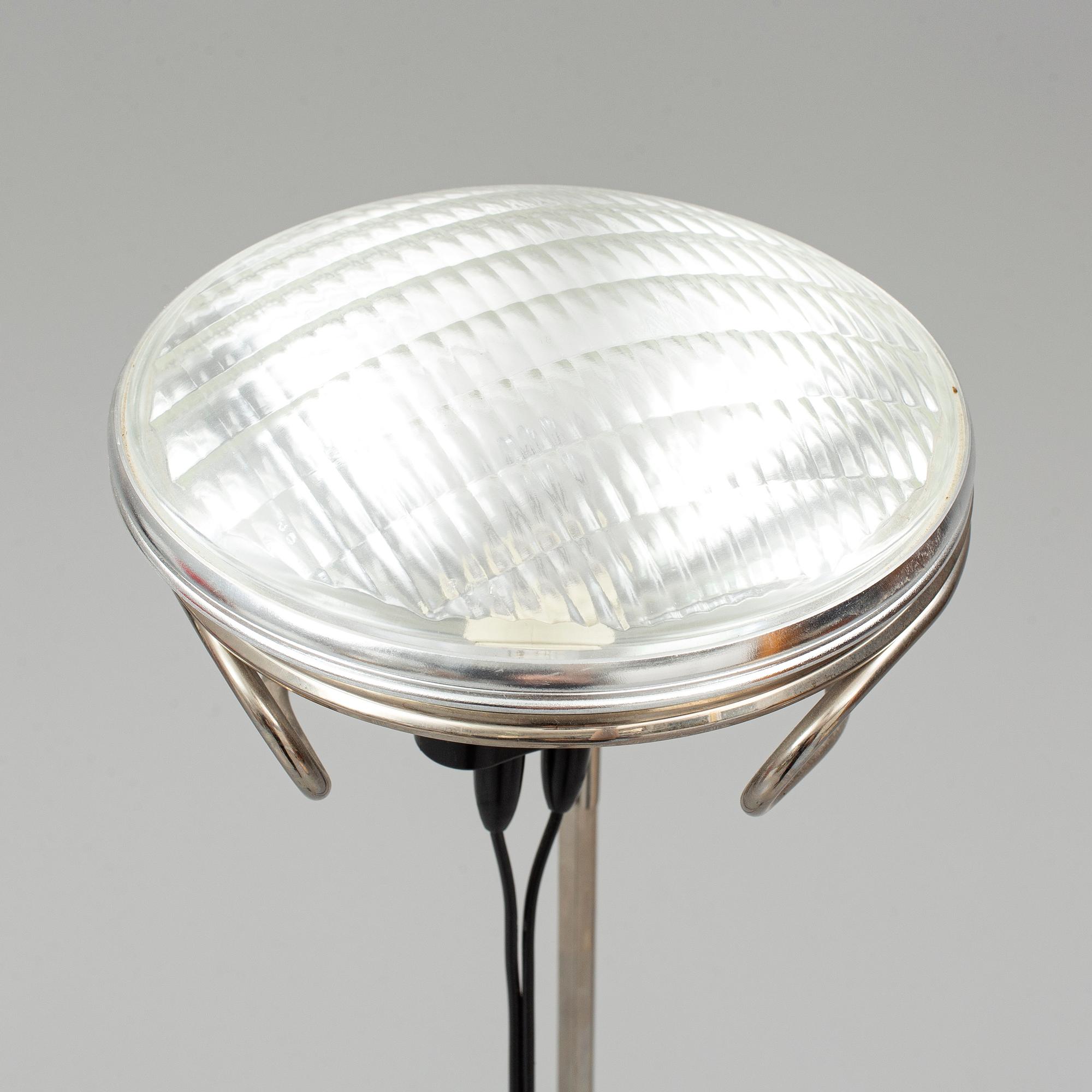 ACHILLE & PIER GIACOMO CASTIGLIONI, Toio floor light, Flos, Italy.