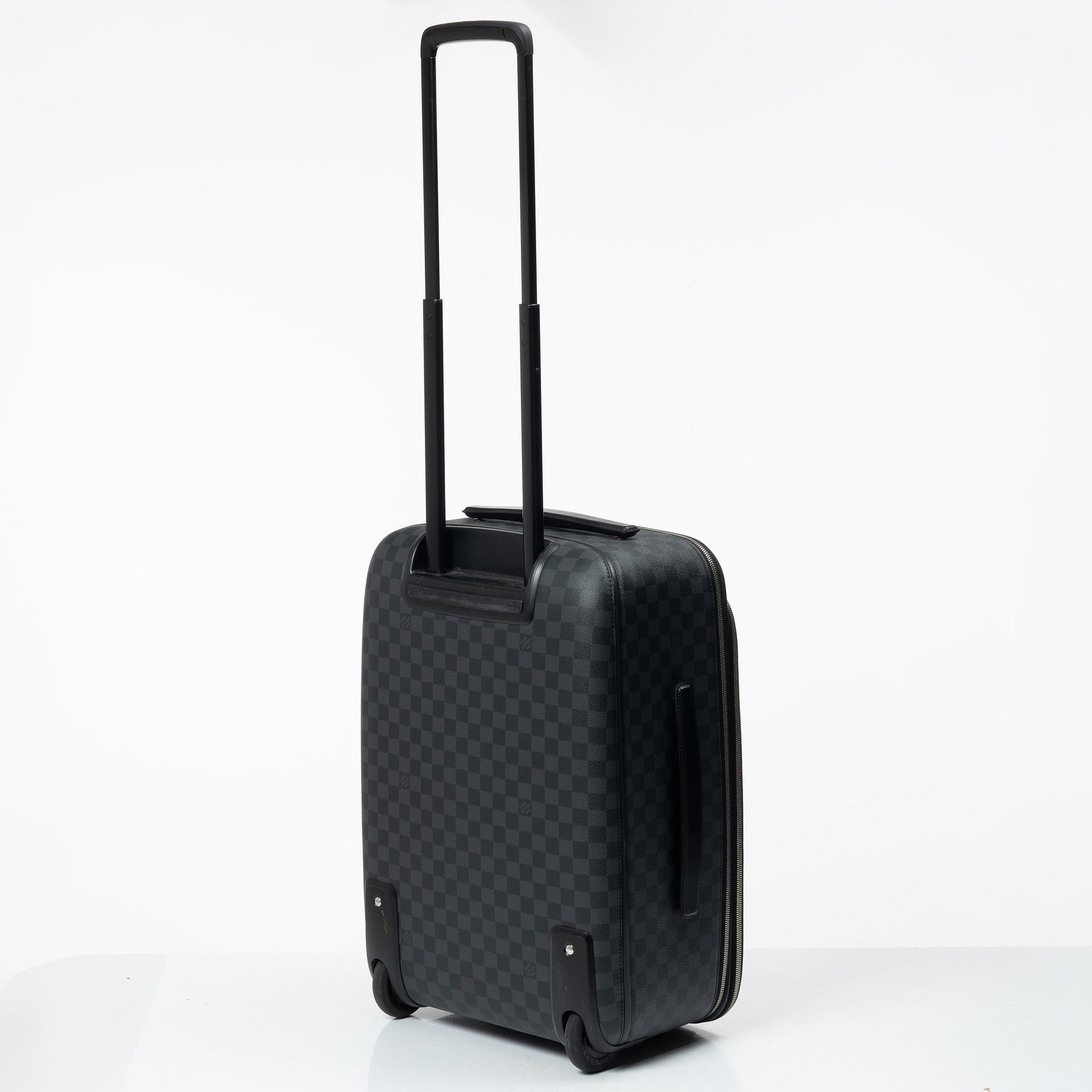 Louis Vuitton, resväska/kabinväska, "Pégase 50".