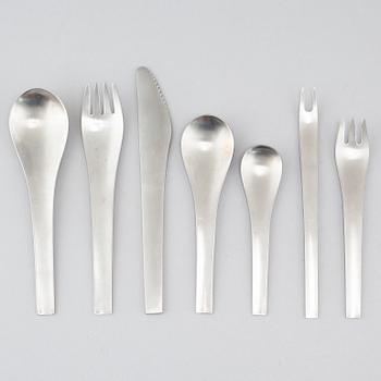 BESTICK, 35 delar, rostfritt stål, "Blå Haj", Svend Siune för Georg Jensen, 1900-talets andra hälft.