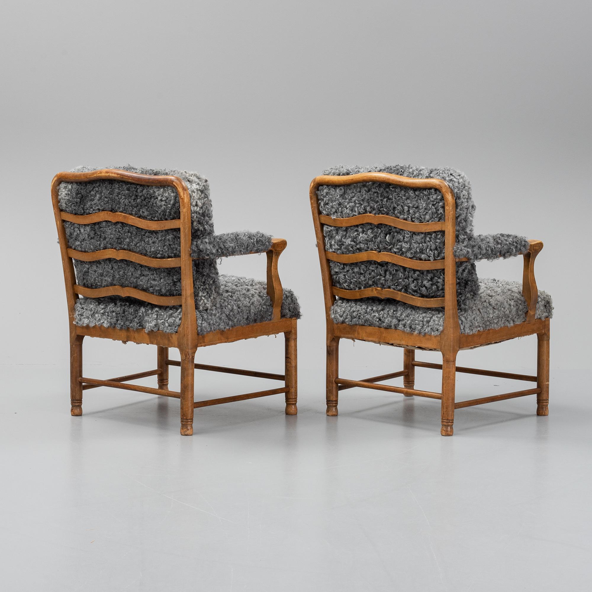 A pair of armchairs, first half of the 20th century.