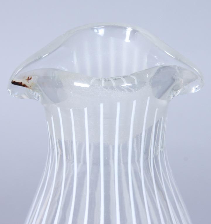 GLASSERVIS, 11 delar, "Strikt", Bengt Orup, Johansfors Glasbruk, modellen formgiven 1953.