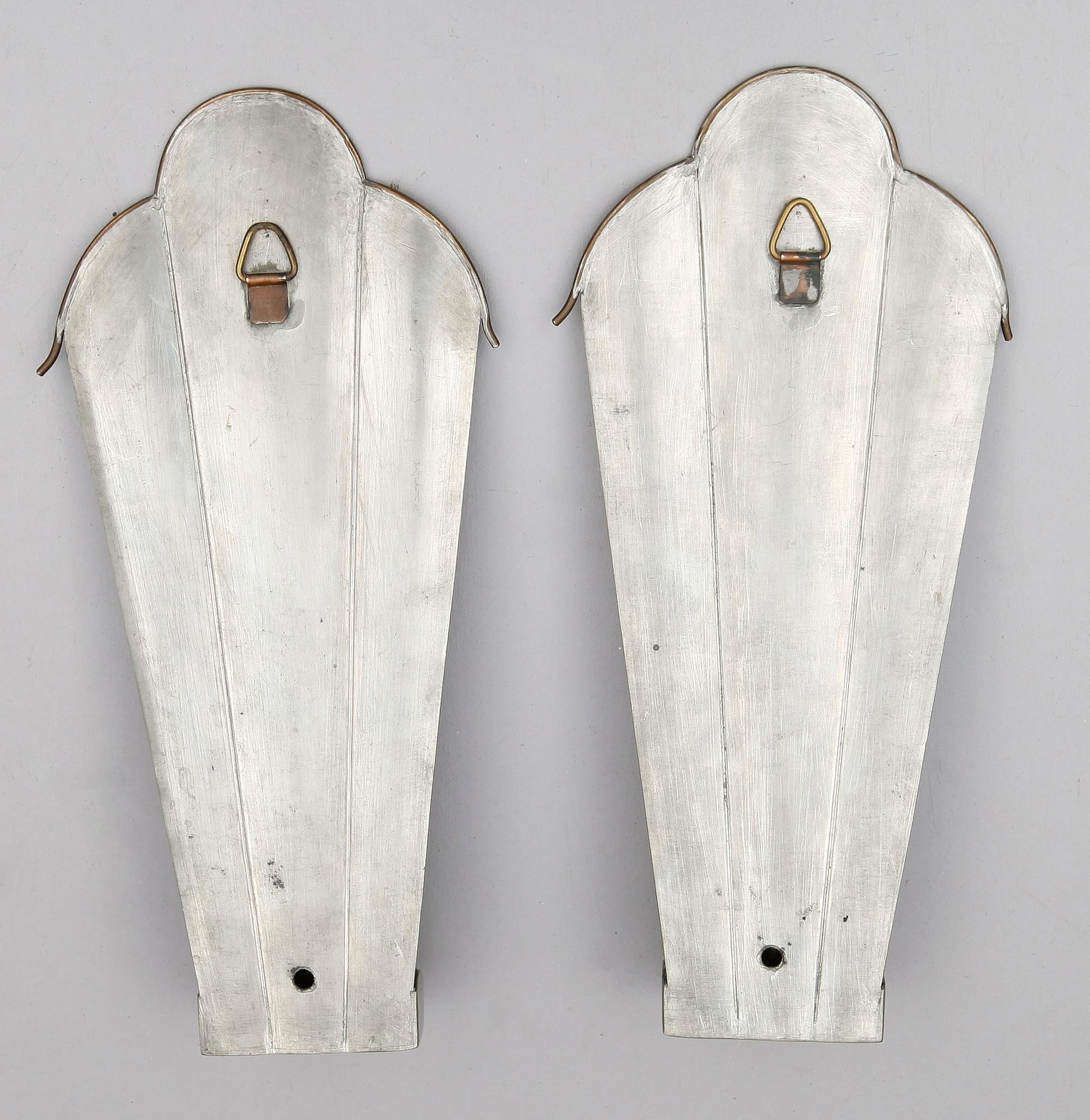 VÄGGLAMPETTER, 1 par, tenn, Firma Svenskt Tenn, stämpel 1925.