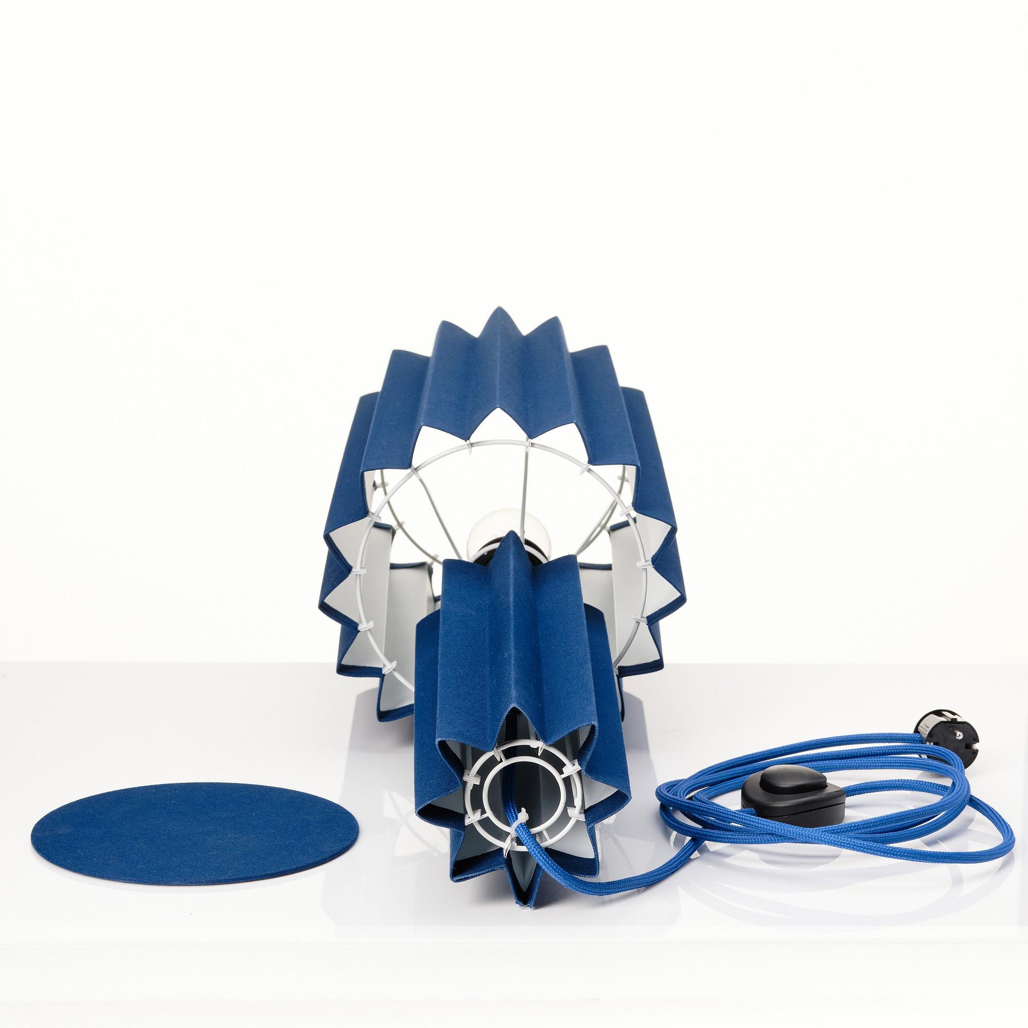 FOLKFORM, "L árt Plisse no 4", bordslampa, Studio Folkform, 2022.
